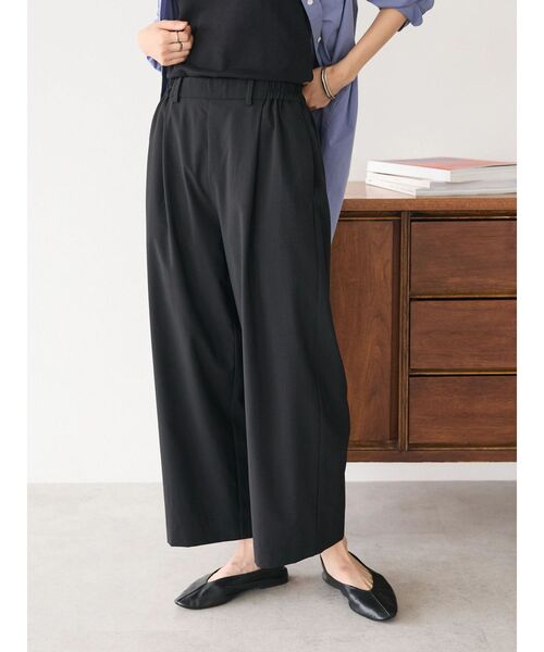 CRAFT STANDARD BOUTIQUE（クラフトスタンダードブティック）の「ポリトロイージーパンツ（その他パンツ・レディース・グレイッシュベージュ/ブラック/モカ・L/M）」の8枚目の写真