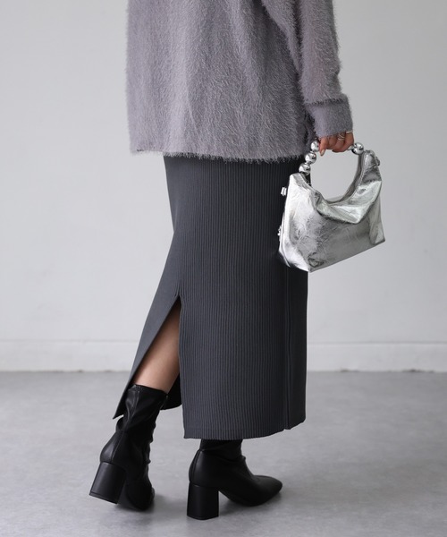 Riberry（リベリー）の「バックスリットニットタイトスカート（スカート・レディース・ブラック/チャコールグレー/アイボリー/ブラウン/カーキ・FREE）」の15枚目の写真