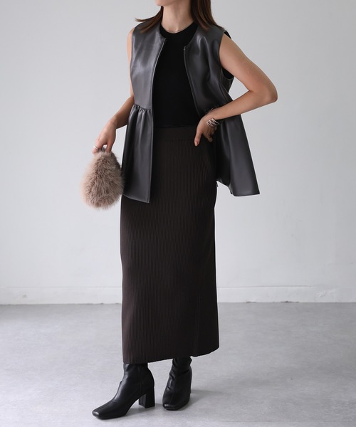 Riberry（リベリー）の「バックスリットニットタイトスカート（スカート・レディース・ブラック/チャコールグレー/アイボリー/ブラウン/カーキ・FREE）」の16枚目の写真