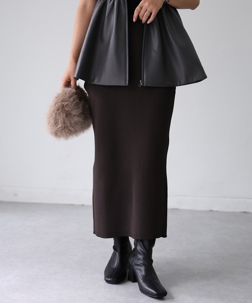 Riberry（リベリー）の「バックスリットニットタイトスカート（スカート・レディース・ブラック/チャコールグレー/アイボリー/ブラウン/カーキ・FREE）」の17枚目の写真