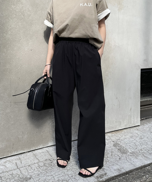 JOURNAL STANDARD（ジャーナルスタンダード）の「《WEB限定追加5》【接触冷感/防しわ/洗える/撥水】ナイロンストレッチワイドパンツ（その他パンツ・レディース・ブラック/カーキ・34/36/38/40）」の9枚目の写真