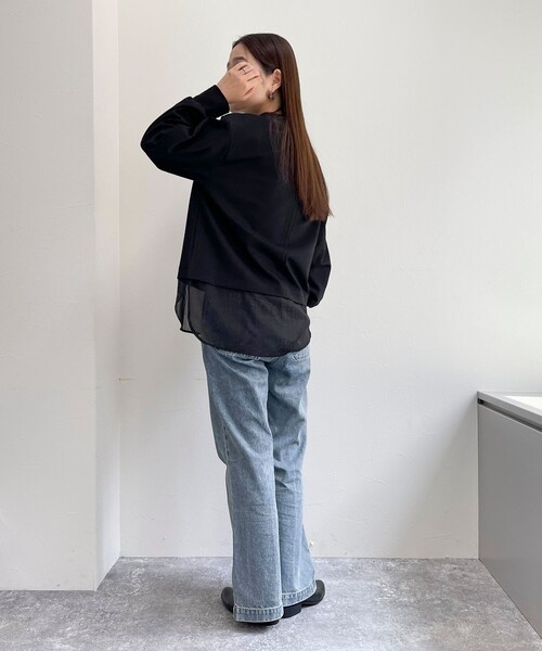 fredy emue(フレディエミュ)の「シアー切替ポンチプルオーバー(Tシャツ/カットソー・レディース・グレイッシュベージュ/オフホワイト/ブラック・38)」の17枚目の写真
