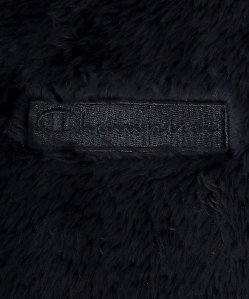 Champion(チャンピオン)の「Champion(チャンピオン)ワンポイントロゴ刺繍シェルパフリースノーカラージャケット レディース/ボアブルゾン(ノーカラージャケット・レディース・ブラック/グレイッシュベージュ・L/M)」の8枚目の写真