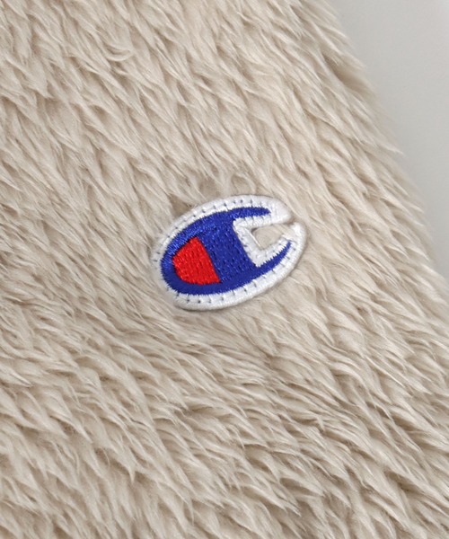 Champion(チャンピオン)の「Champion(チャンピオン)ワンポイントロゴ刺繍シェルパフリースノーカラージャケット レディース/ボアブルゾン(ノーカラージャケット・レディース・ブラック/グレイッシュベージュ・L/M)」の11枚目の写真
