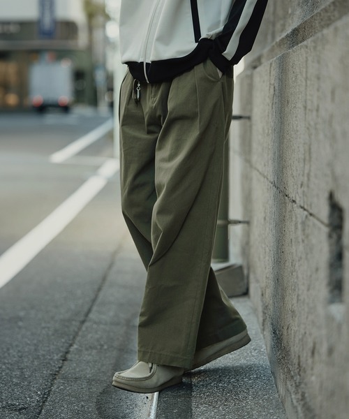 ヘビーツイル ワイドストレート ダブルインタック グルカ