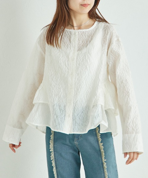 pairmanon(ペアマノン)の「【リンクコーデ】【ママサイズ】シアージャガード サイドフリルブラウス(シャツ/ブラウス・レディース・ブラック/グレー/ホワイト・FREE)」の1枚目の写真