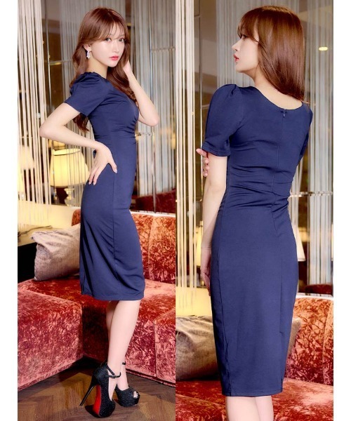 ワンカラー ギャザーVネック 半袖タイト膝丈ドレス（ドレス）｜DAZZY