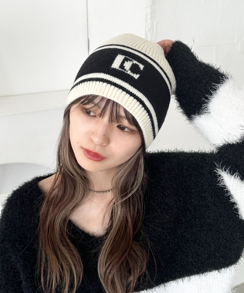 CLEA（クレア）の「モノトーンロゴビーニー（ニットキャップ/ビーニー・レディース・ホワイト/ブラック・FREE）」の7枚目の写真