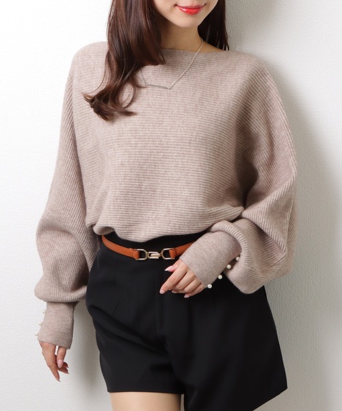 DAYRA(デイラ)の「ボートネック リブ ニット ドルマン プルオーバー(ニット/セーター・レディース・ベージュ/ネイビー/ブラック/グレー・FREE/S)」の3枚目の写真
