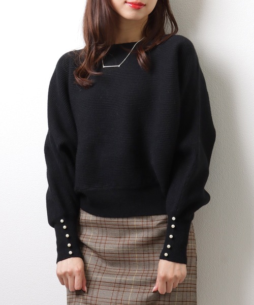 DAYRA(デイラ)の「ボートネック リブ ニット ドルマン プルオーバー(ニット/セーター・レディース・ベージュ/ネイビー/ブラック/グレー・FREE/S)」の6枚目の写真