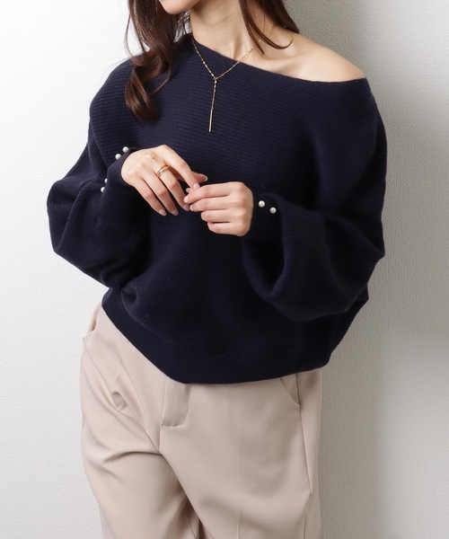DAYRA(デイラ)の「ボートネック リブ ニット ドルマン プルオーバー(ニット/セーター・レディース・ベージュ/ネイビー/ブラック/グレー・FREE/S)」の10枚目の写真