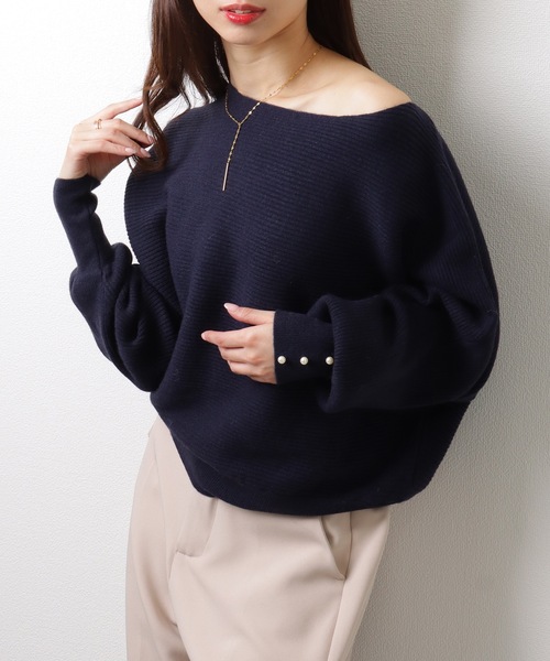 DAYRA(デイラ)の「ボートネック リブ ニット ドルマン プルオーバー(ニット/セーター・レディース・ベージュ/ネイビー/ブラック/グレー・FREE/S)」の14枚目の写真