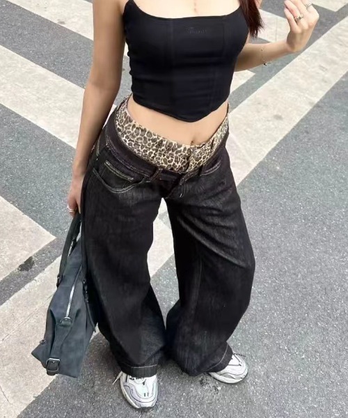 Vipoa（ヴィポア）の「double waist leopard denim（デニムパンツ・レディース・ブラック・MEDIUM/LARGE）」の11枚目の写真