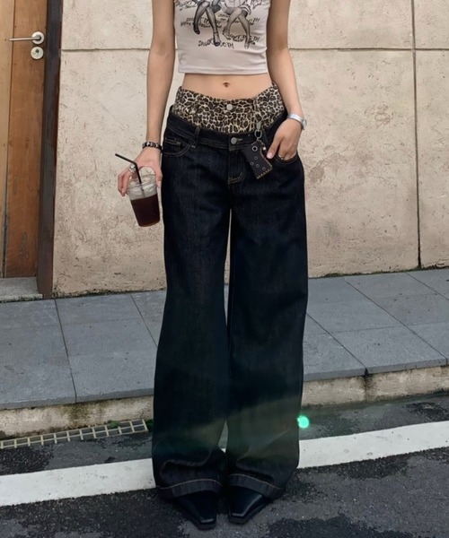 Vipoa（ヴィポア）の「double waist leopard denim（デニムパンツ・レディース・ブラック・MEDIUM/LARGE）」の3枚目の写真