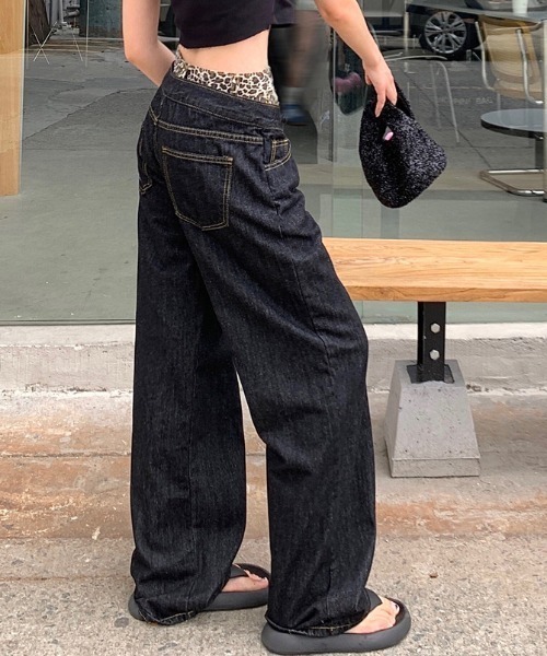 Vipoa（ヴィポア）の「double waist leopard denim（デニムパンツ・レディース・ブラック・MEDIUM/LARGE）」の16枚目の写真