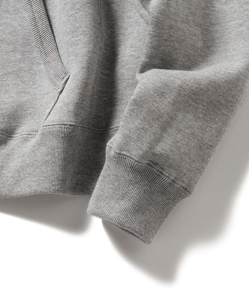 Pilgrim Surf Supply(ピルグリムサーフサプライ)の「Pilgrim Surf+Supply / PILGRIM SCHOOL Pullover Hoody(パーカー・メンズ・ホワイト系その他/ブラック系その他/ネイビー・MEDIUM/SMALL/LARGE/X-SMALL)」の6枚目の写真