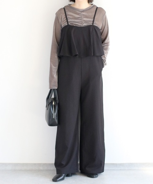 cepo（セポ）の「〈セットアイテム〉シアーベロアTee＋フリルサロペット（サロペット/オーバーオール・レディース・ブラック/チャコール・M）」の16枚目の写真