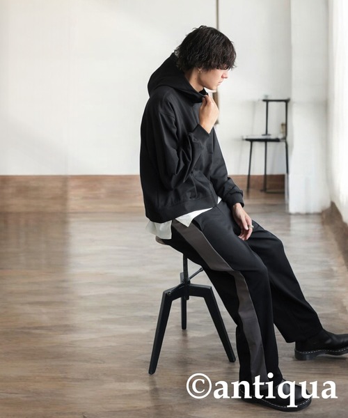 antiqua(アンティカ)の「ショートジップパーカー(パーカー・レディース・ホワイト/チャコールグレー/ブラック・ONESIZE)」の20枚目の写真