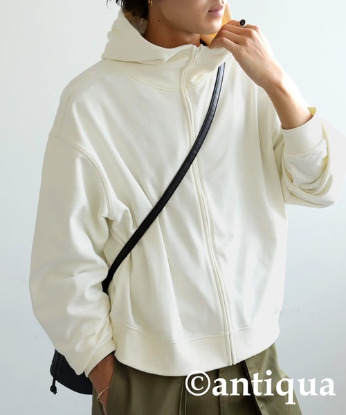 antiqua(アンティカ)の「ショートジップパーカー(パーカー・レディース・ホワイト/チャコールグレー/ブラック・ONESIZE)」の9枚目の写真