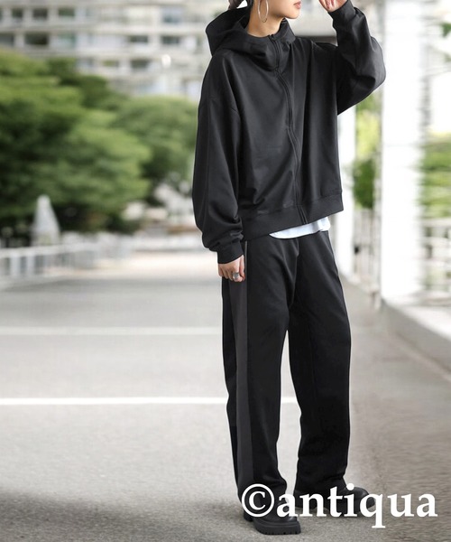 antiqua(アンティカ)の「ショートジップパーカー(パーカー・レディース・ホワイト/チャコールグレー/ブラック・ONESIZE)」の14枚目の写真