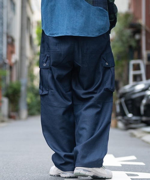 ROOT THREE（ルートスリー）の「【3】ポリツイル ワイドカーゴパンツ（カーゴパンツ・メンズ・ブラウン/グレー/ネイビー/ブラック・MEDIUM/LARGE/X-LARGE）」の19枚目の写真