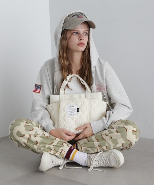 AVIREX(アヴィレックス)の「《限定》QUILTING GARDENING TOTE BAG/キルティングガーデニングトートバッグ(トートバッグ・レディース・ブラック/オフホワイト/オリーブ/ブラック系その他/グリーン系その他・F)」の10枚目の写真