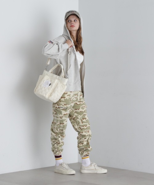 AVIREX(アヴィレックス)の「《限定》QUILTING GARDENING TOTE BAG/キルティングガーデニングトートバッグ(トートバッグ・レディース・ブラック/オフホワイト/オリーブ/ブラック系その他/グリーン系その他・F)」の11枚目の写真