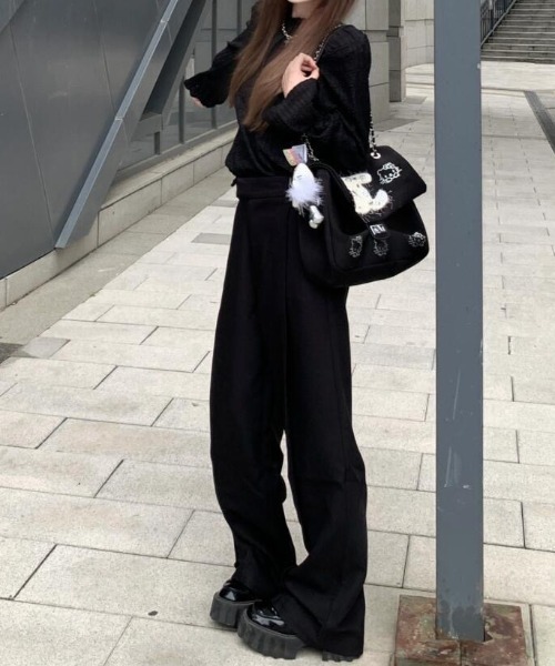 ViViDAY(ビビデー)の「【上下セット】ブラウス+パンツ(セットアップ・レディース・ブラック・M)」の3枚目の写真