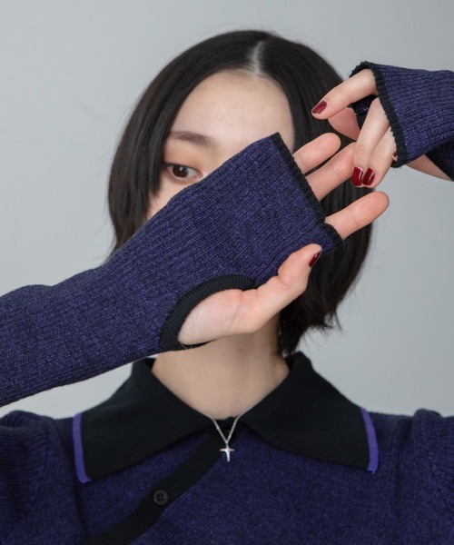 VACANCY(ヴァカンシー)の「チャイナクロスポロリブニット/新色追加(ニット/セーター・レディース・ブルー/オレンジ/ブラック/グリーン/ホワイト・FREE)」の19枚目の写真