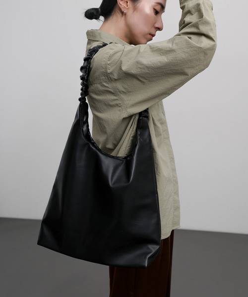 select MOCA（セレクトモカ）の「ギャザーハンドルトートバッグ（トートバッグ・レディース・ブラック/アイボリー・FREE）」の9枚目の写真