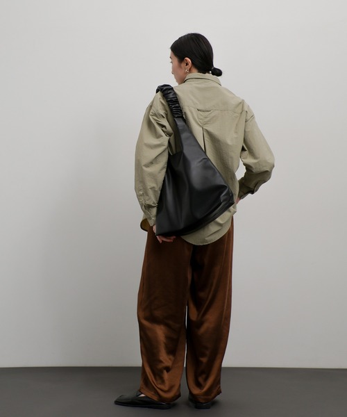 select MOCA（セレクトモカ）の「ギャザーハンドルトートバッグ（トートバッグ・レディース・ブラック/アイボリー・FREE）」の8枚目の写真