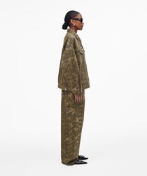 MARC JACOBS（マークジェイコブス）の「CAMO BIG TRUCKER/カモ