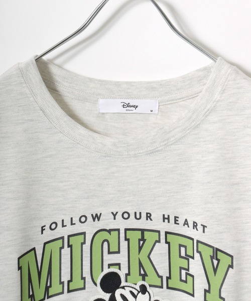 Disney(ディズニー)の「Disney(ディズニー)キャラクターカレッジロゴプリント ビッグシルエットTシャツ(七分袖)レディース/ミッキーマウス/ミニーマウス/くまのプーさん/チップとデール(Tシャツ/カットソー・レディース・アクア/グリーン/アッシュグレー/オフホワイト・M/L)」の19枚目の写真