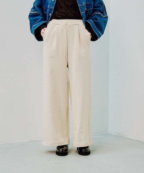 LEPSIM(レプシィム)の「タックスウェットパンツ 290328(スウェットパンツ・レディース・グレー/チャコールグレー/アイボリー・FREE)」の4枚目の写真