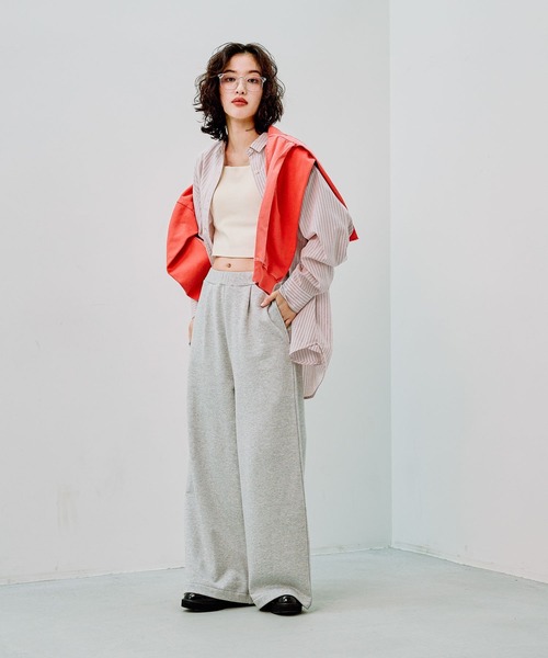 LEPSIM(レプシィム)の「タックスウェットパンツ 290328(スウェットパンツ・レディース・グレー/チャコールグレー/アイボリー・FREE)」の16枚目の写真