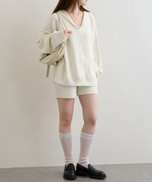 U by SPICK&SPAN（ユーバイスピックアンドスパン）の「オーバーニットフーディー（パーカー・レディース・アイボリー/ネイビー・FREE）」の14枚目の写真