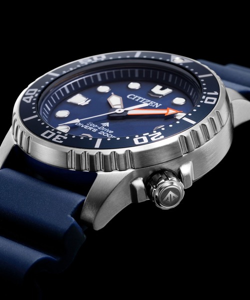 PROMASTER(プロマスター)の「PROMASTER MARINEシリーズ 光発電エコ・ドライブ ダイバー200m ボーイズサイズ(アナログ腕時計・レディース・ブルー/ピンク/ブラック・FREE)」の8枚目の写真