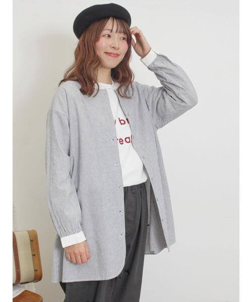 Samansa Mos2（サマンサ モスモス）の「柄アソートクレリックチュニック（シャツ/ブラウス・レディース・オフホワイト/ラベンダー/ネイビー/イエロー・F）」の3枚目の写真