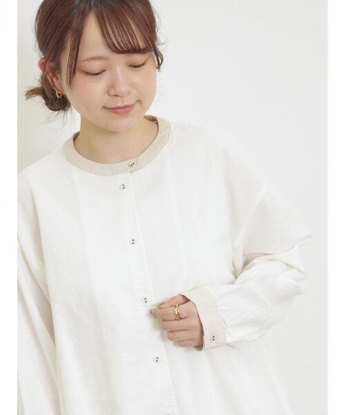 Samansa Mos2（サマンサ モスモス）の「柄アソートクレリックチュニック（シャツ/ブラウス・レディース・オフホワイト/ラベンダー/ネイビー/イエロー・F）」の2枚目の写真