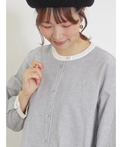 Samansa Mos2（サマンサ モスモス）の「柄アソートクレリックチュニック（シャツ/ブラウス・レディース・オフホワイト/ラベンダー/ネイビー/イエロー・F）」の15枚目の写真