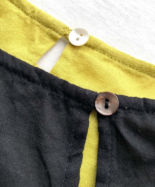 Q（キュー）の「モスコットンエンブロイダリーブラウス（シャツ/ブラウス・レディース・マスタード/ブラック・MEDIUM）」の11枚目の写真