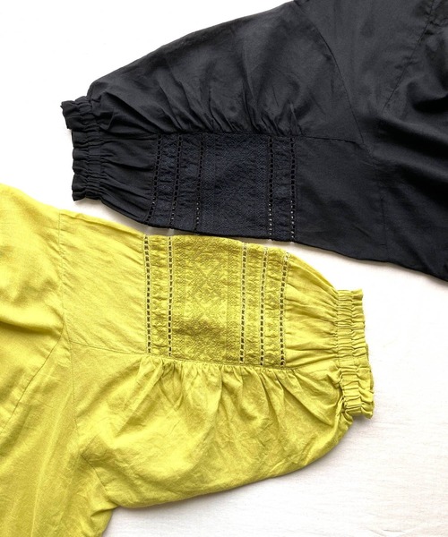 Q（キュー）の「モスコットンエンブロイダリーブラウス（シャツ/ブラウス・レディース・マスタード/ブラック・MEDIUM）」の12枚目の写真