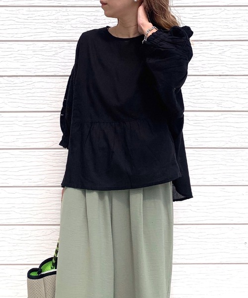 Q（キュー）の「モスコットンエンブロイダリーブラウス（シャツ/ブラウス・レディース・マスタード/ブラック・MEDIUM）」の17枚目の写真