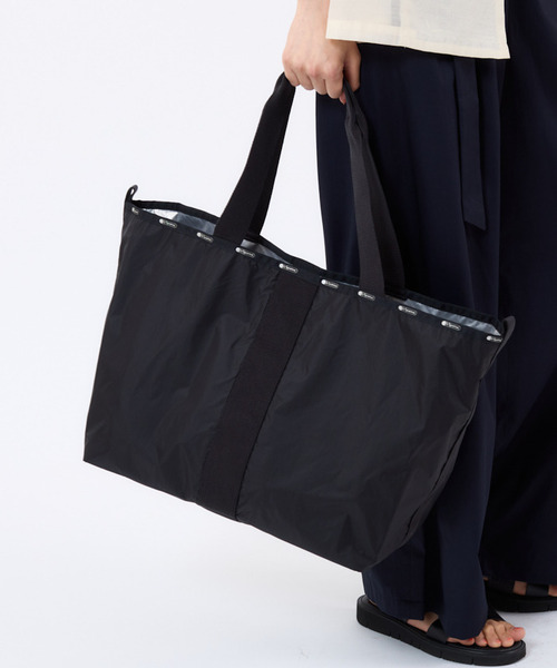 LeSportsac(レスポートサック)の「ESSENTIAL LG OPEN TOTE ブラックC(トートバッグ・レディース・ブラック・FREE)」の2枚目の写真