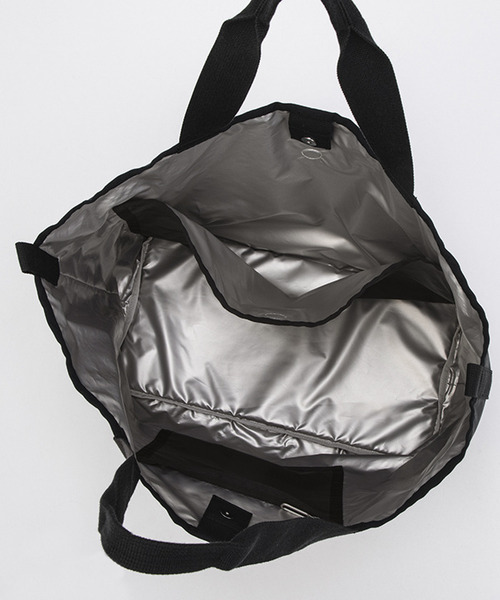 LeSportsac(レスポートサック)の「ESSENTIAL LG OPEN TOTE ブラックC(トートバッグ・レディース・ブラック・FREE)」の10枚目の写真