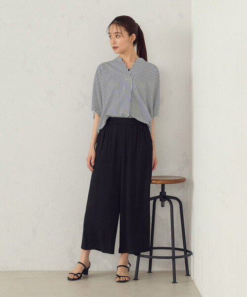 COMME CA ISM（コムサイズム）の「スキッパー Tブラウス（シャツ/ブラウス・レディース・ネイビー/ホワイト/ベージュ×ブラック/ホワイト×ネイビー・FREE）」の16枚目の写真