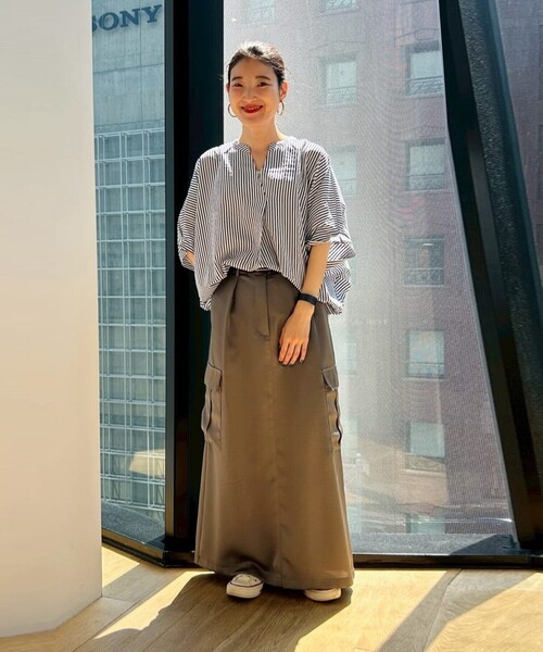 COMME CA ISM（コムサイズム）の「スキッパー Tブラウス（シャツ/ブラウス・レディース・ネイビー/ホワイト/ベージュ×ブラック/ホワイト×ネイビー・FREE）」の14枚目の写真