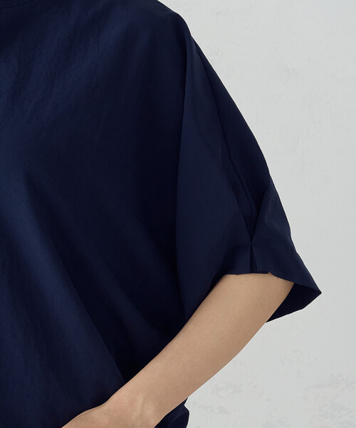 COMME CA ISM（コムサイズム）の「スキッパー Tブラウス（シャツ/ブラウス・レディース・ネイビー/ホワイト/ベージュ×ブラック/ホワイト×ネイビー・FREE）」の10枚目の写真