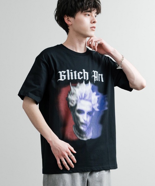 Rocky Monroe(ロッキーモンロー)の「オーバーサイズ グリッチアートグラフィックロゴプリントクールネック半袖Tシャツ(Tシャツ/カットソー・メンズ・ホワイト/ブラック・XXL/XL/L/M)」の8枚目の写真