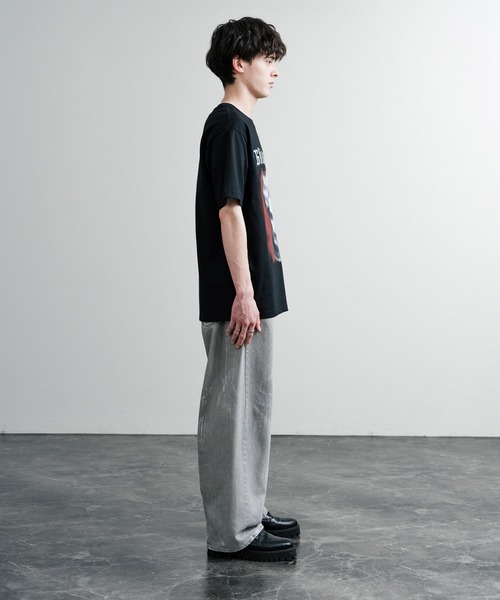 Rocky Monroe(ロッキーモンロー)の「オーバーサイズ グリッチアートグラフィックロゴプリントクールネック半袖Tシャツ(Tシャツ/カットソー・メンズ・ホワイト/ブラック・XXL/XL/L/M)」の21枚目の写真